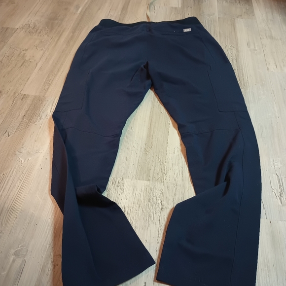 Figs - Picture 4 of 6